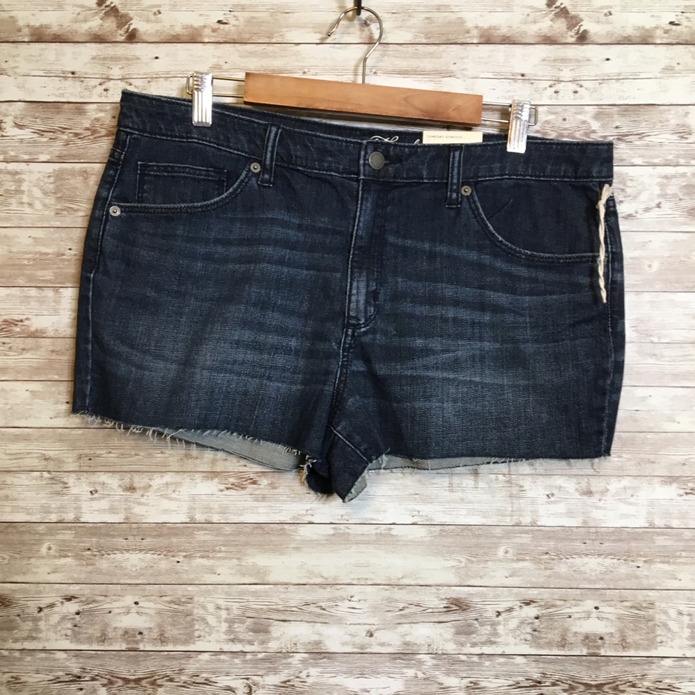 Universal Thread High Rise Shortie Denim Short NWT
